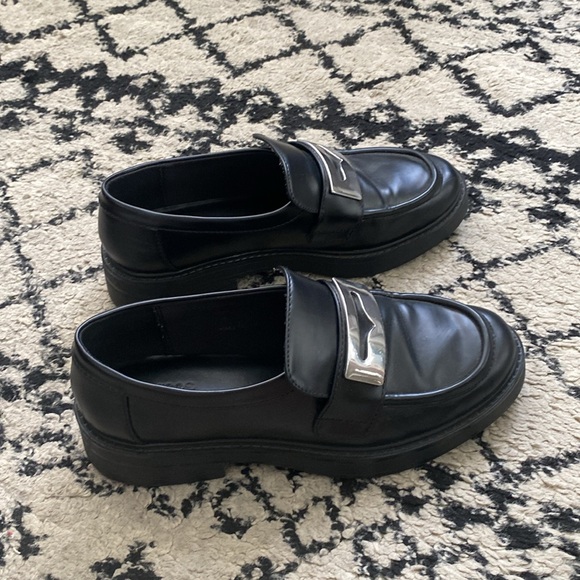 ASOS loafers with metal detail sz. 7, barely worn! - Picture 5 of 6